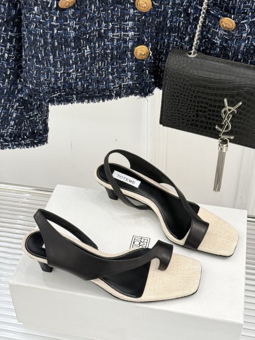 Босоножки фото 3