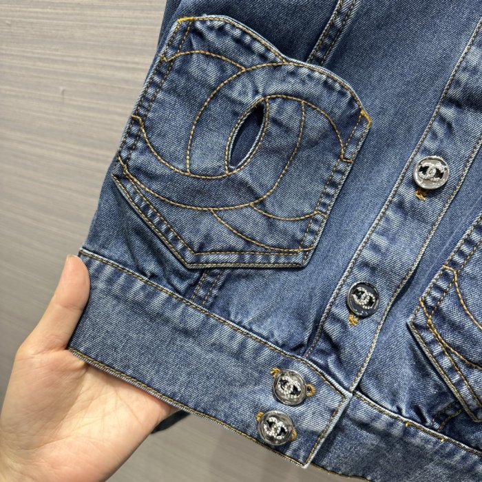 Куртка джинсова фото 6