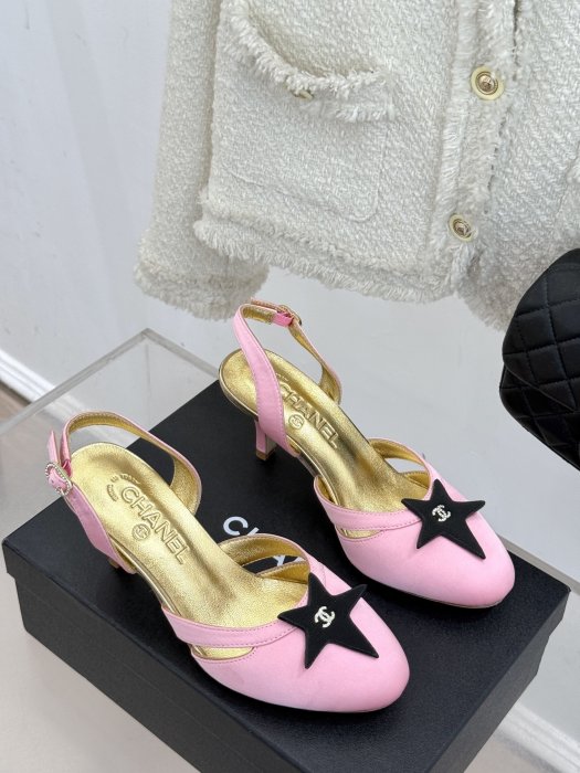 Босоножки фото 3