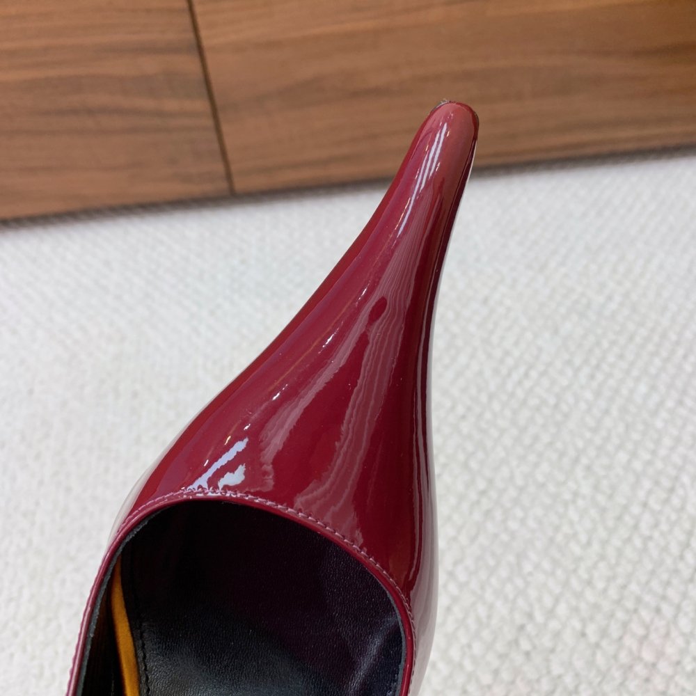 Босоножки фото 7