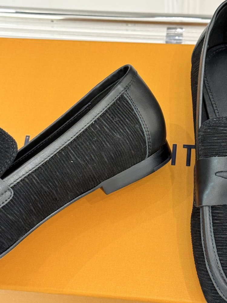 Туфли женские фото 6