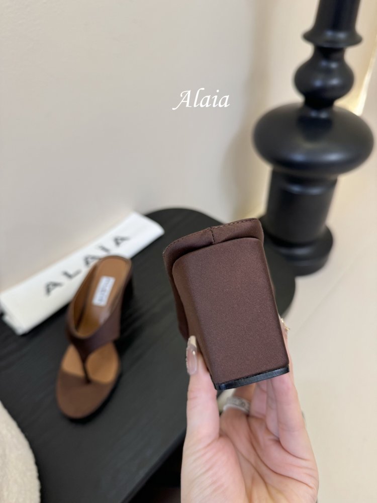 Босоніжки фото 6