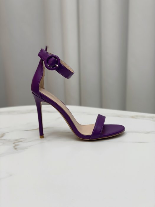 Босоножки фото 8