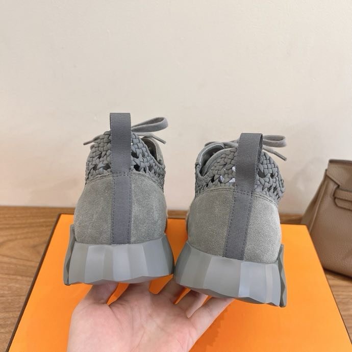 Кросівки фото 7