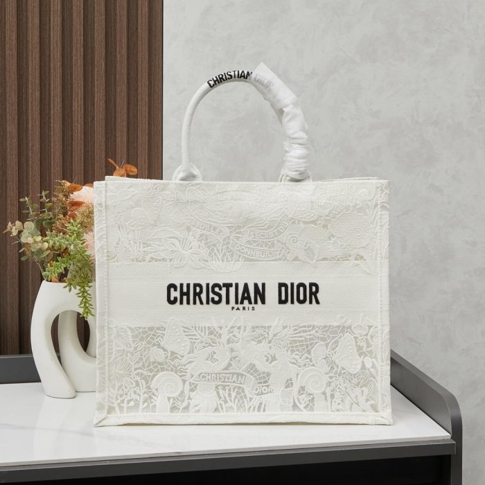 Сумка женская Dior Book Tote 42 см