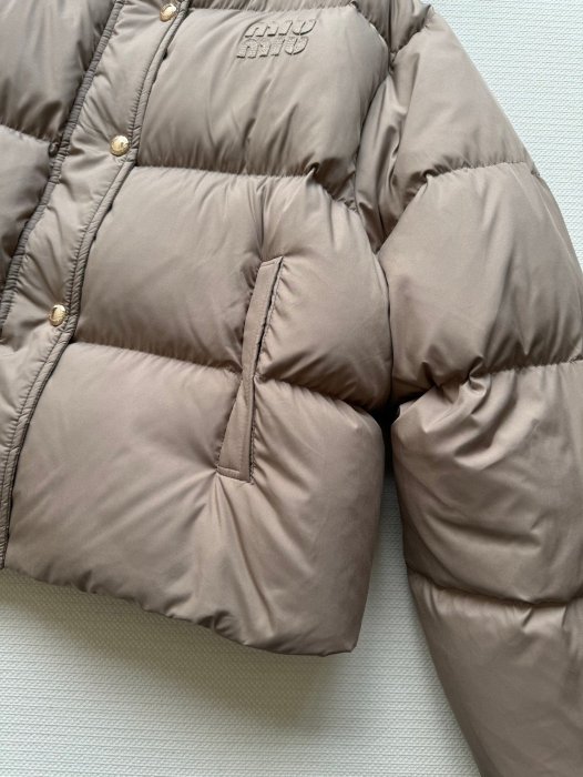 Down jacket фото 7