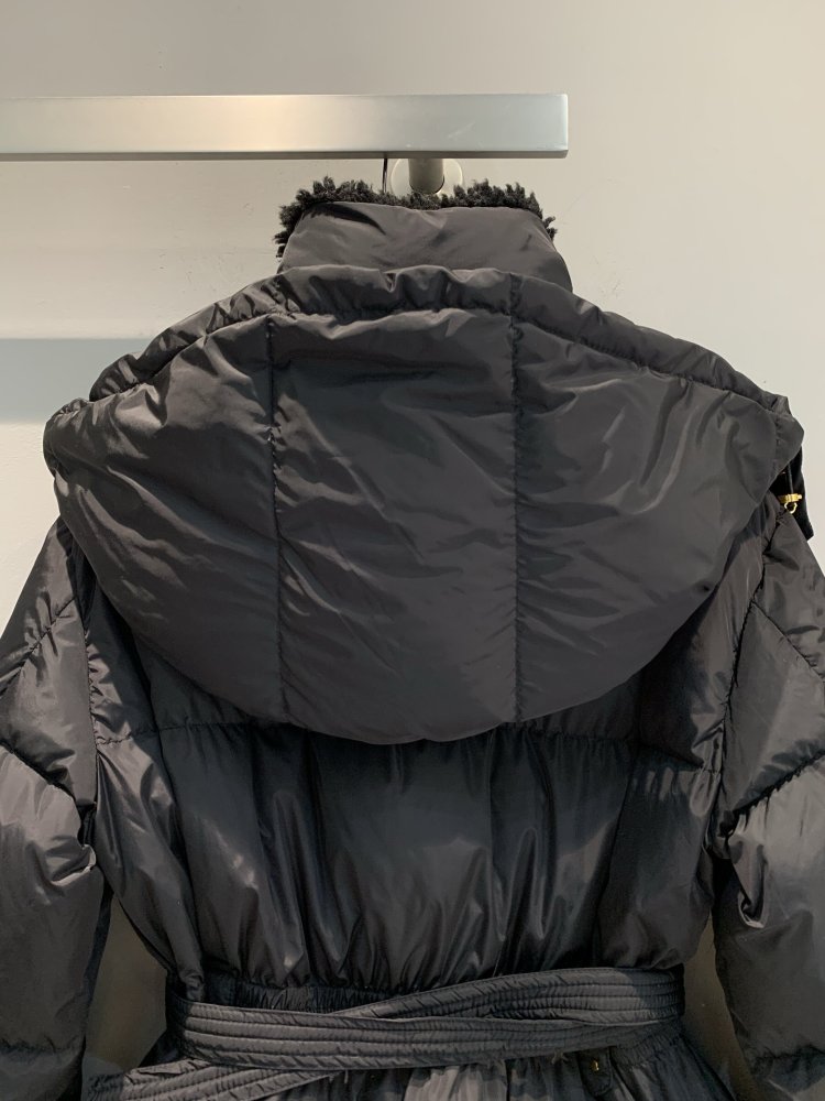 Длиннач куртка пуховик женская фото 7