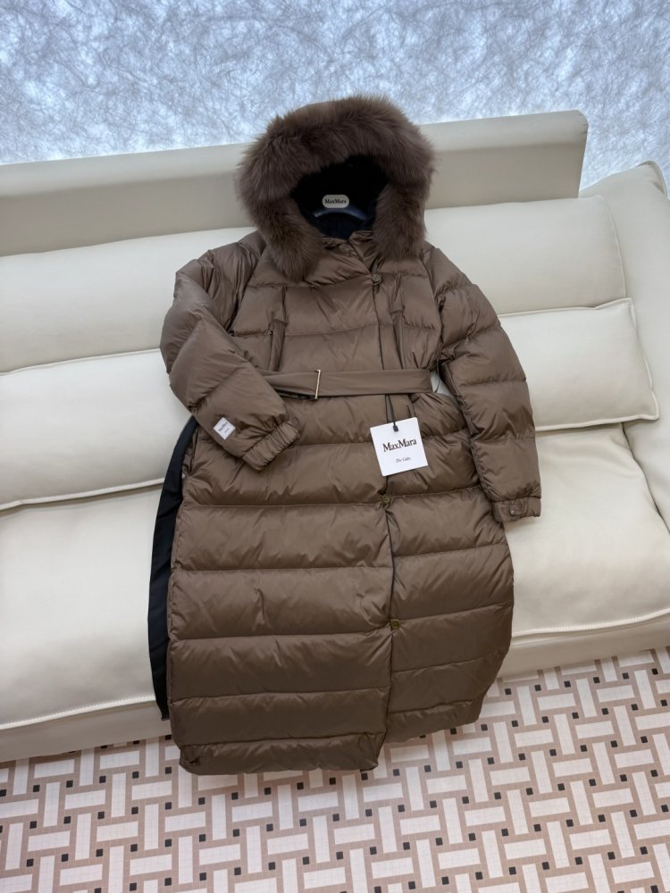 Long two-sided jacket Down jacket from collar of fox fur фото 3