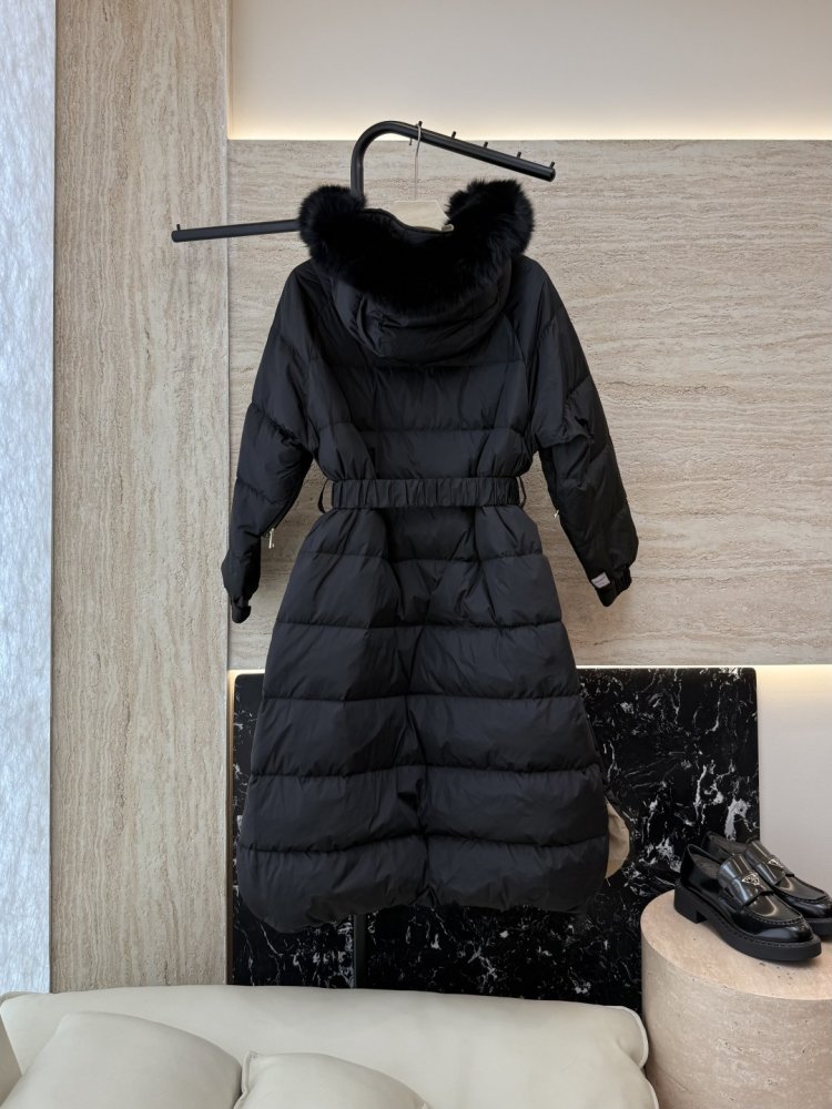 Довга двостороння куртка, комір з хутра лисиці фото 2