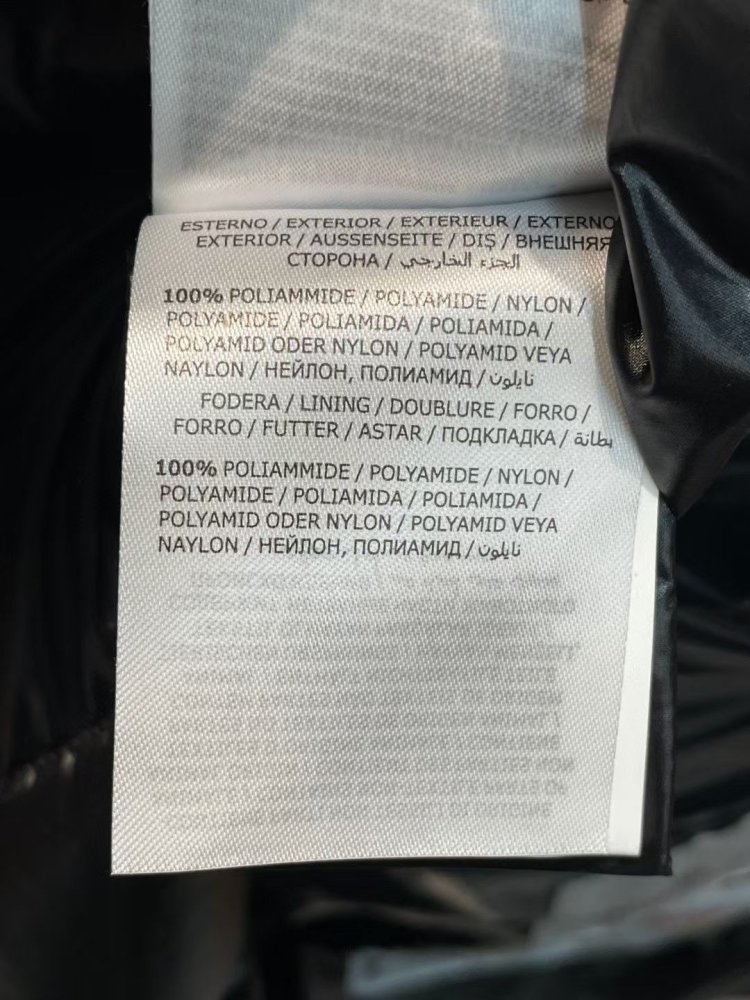 Длинная куртка пуховик с большим воротником из лисьего меха фото 9