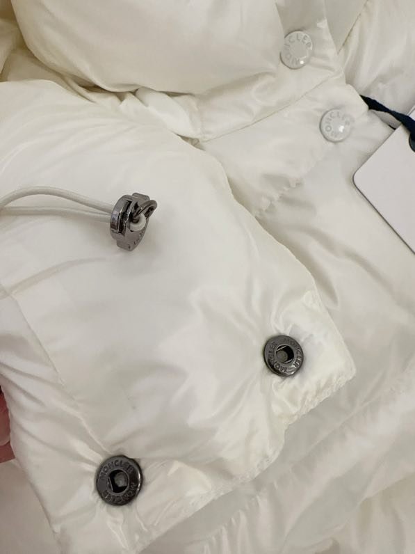 Довга куртка пуховик з капюшоном фото 3