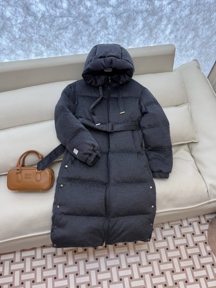 Длинная куртка пуховик с капюшоном фото 3