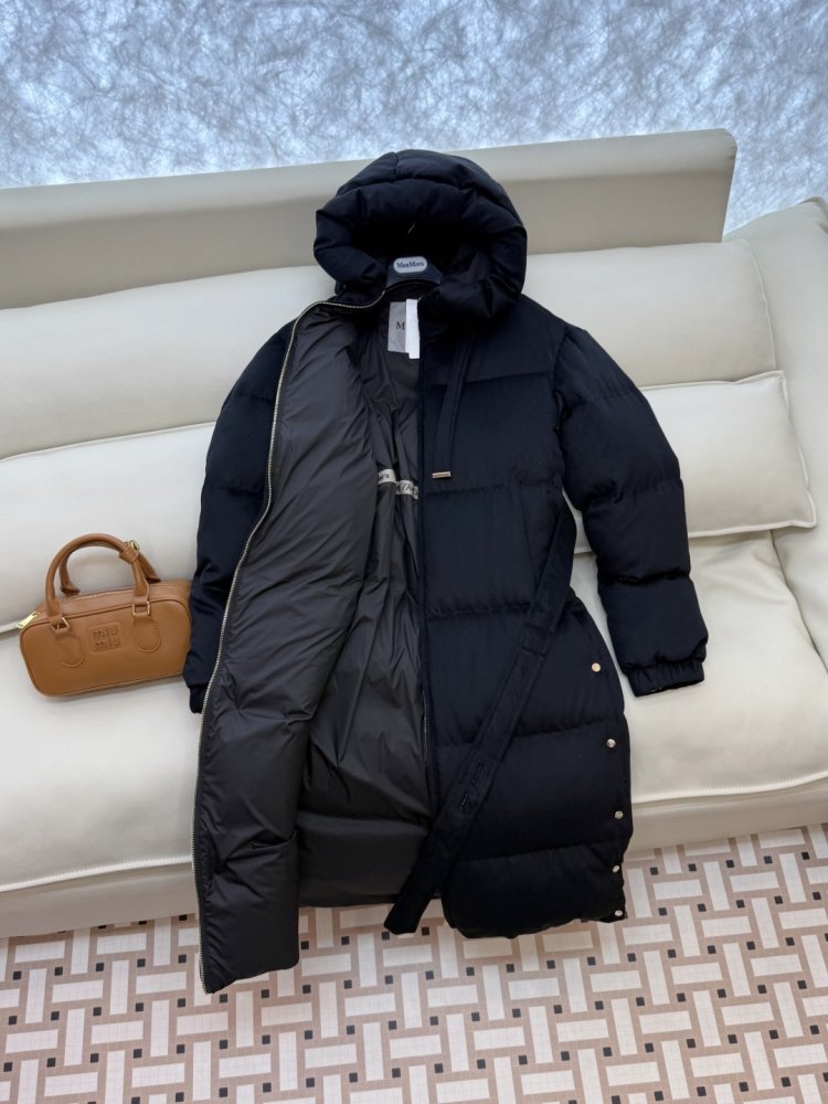 Длинная куртка пуховик с капюшоном фото 4