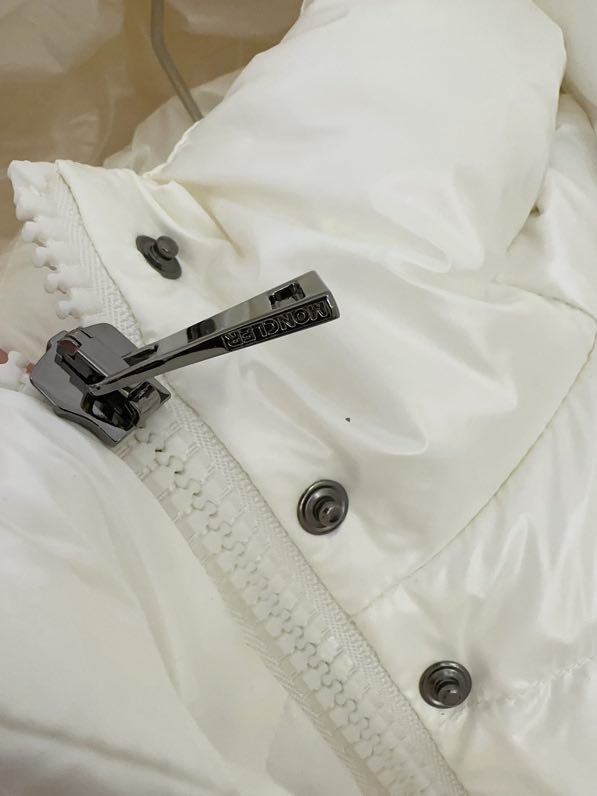 Довга куртка пуховик з капюшоном фото 5