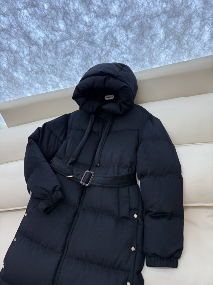 Длинная куртка пуховик с капюшоном фото 6