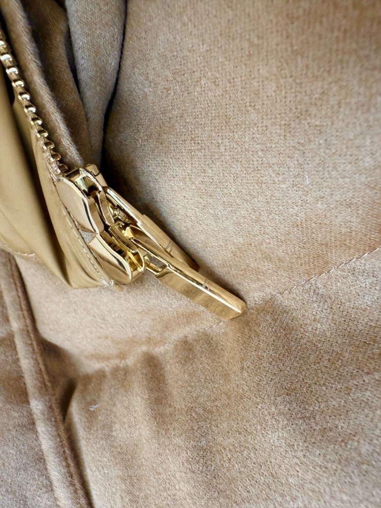 Довга куртка пуховик з капюшоном фото 8