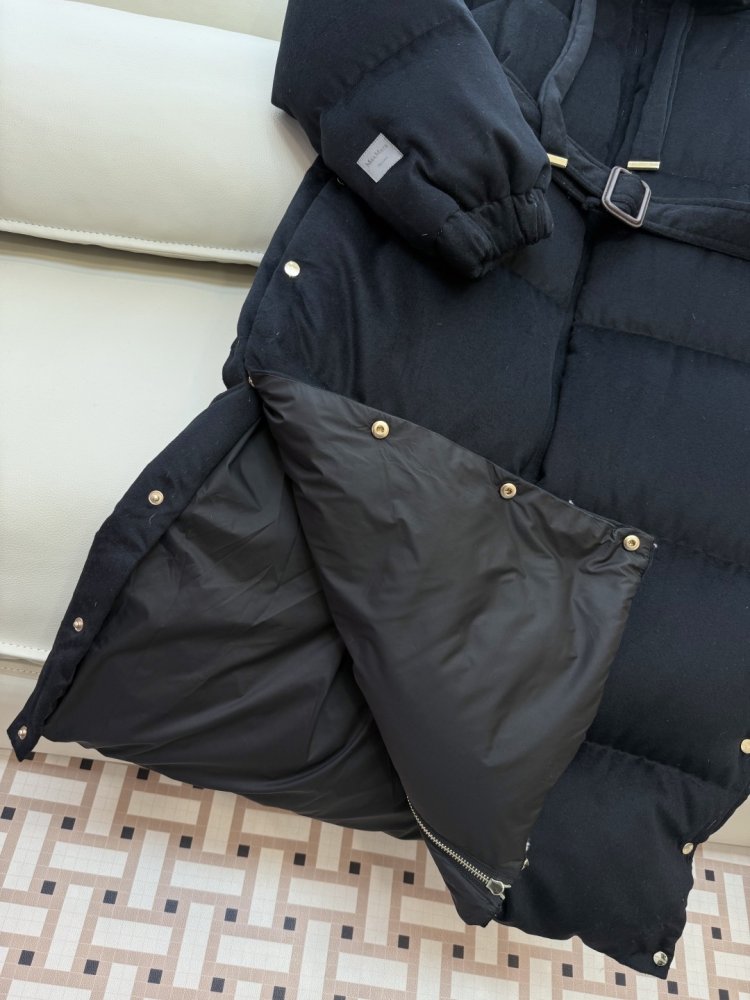 Длинная куртка пуховик с капюшоном фото 8