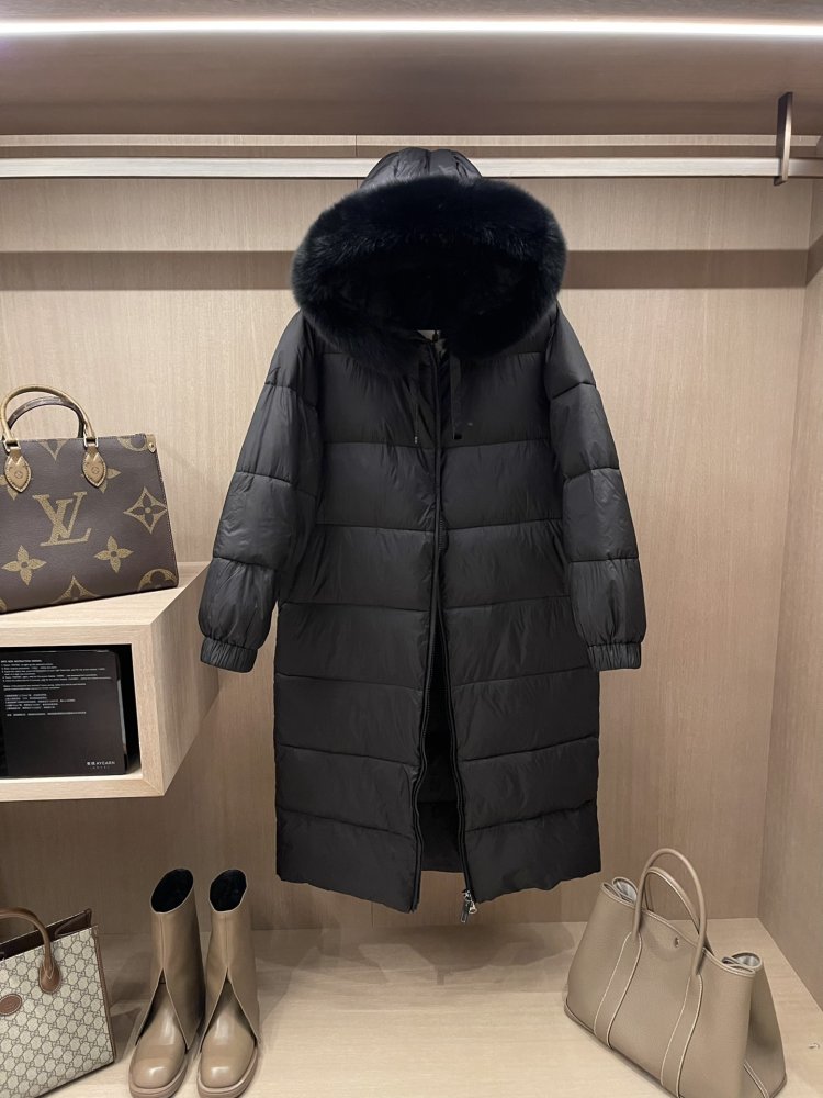 Длинная куртка пуховик с воротником из лисьего меха фото 3