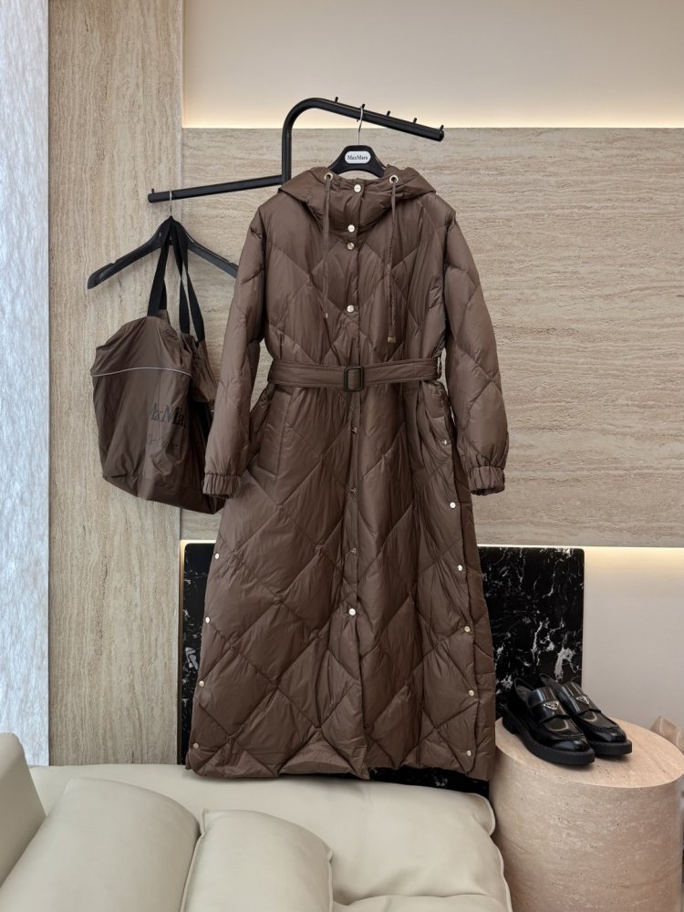 Длинная куртка пуховик женская