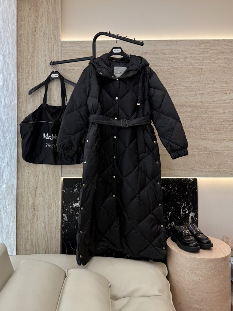 Длинная куртка пуховик женская