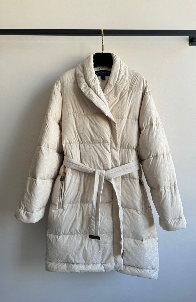 Длинная куртка пуховик женская