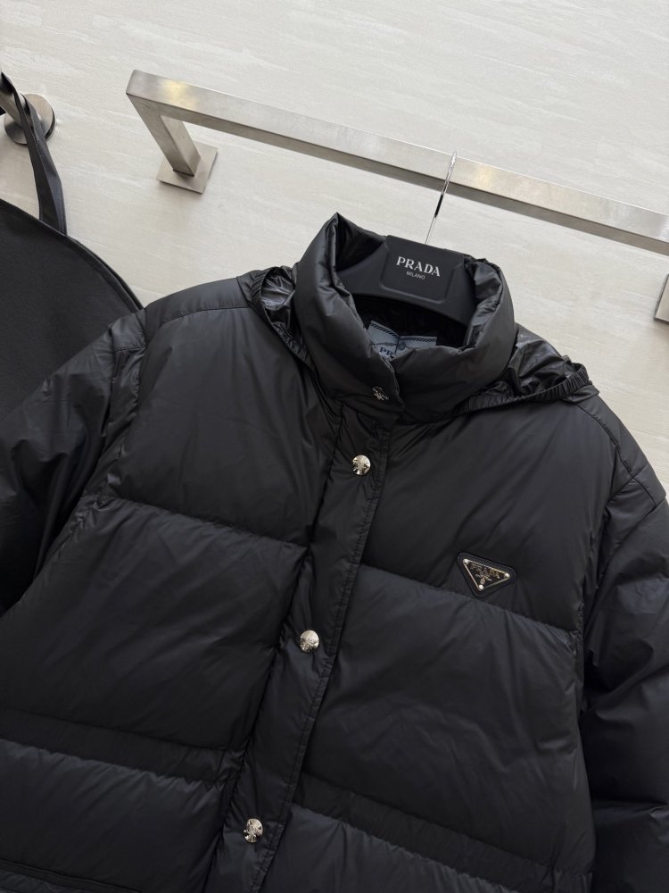 Длинная куртка с капюшоном женская фото 3