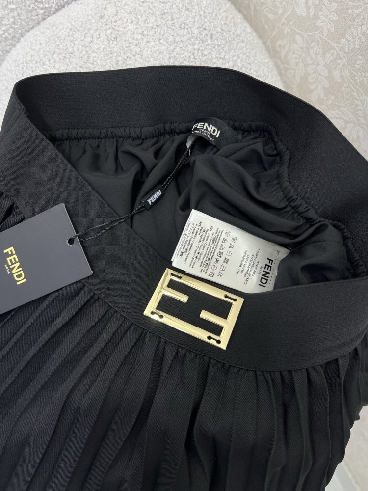 Длинная плиссированная юбка фото 7