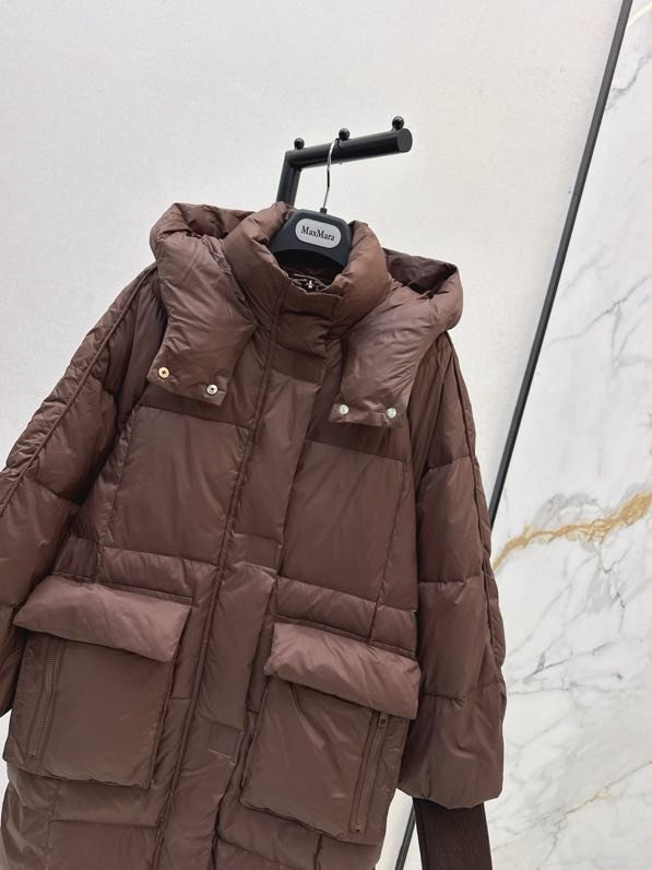 Довга пухова куртка з капюшоном фото 5