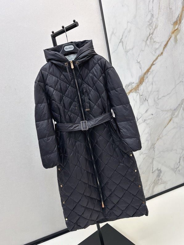 Long feather jacket from hood фото 6