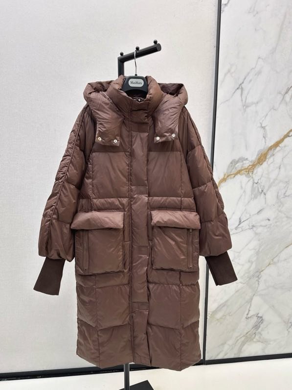 Довга пухова куртка з капюшоном фото 6