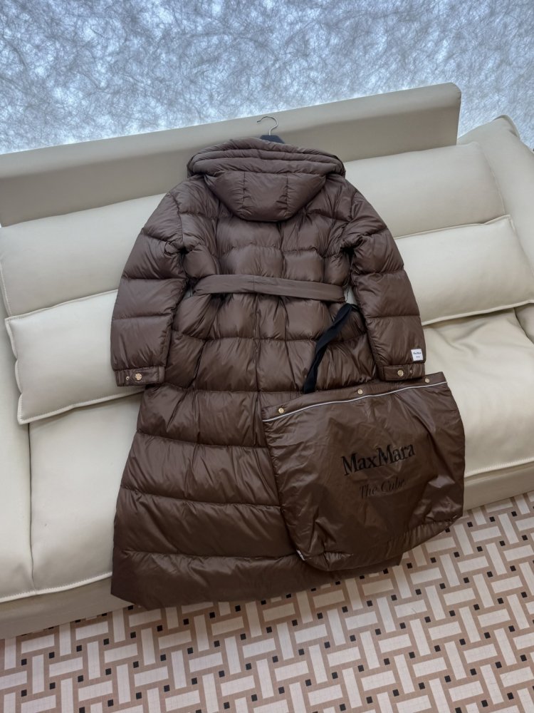 Длинная пуховик женский фото 4