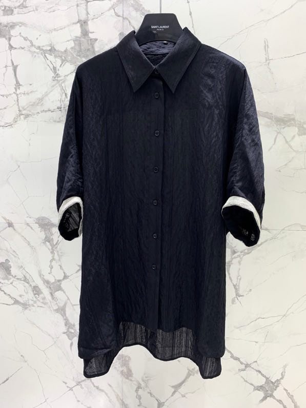 Long women's linen shirt