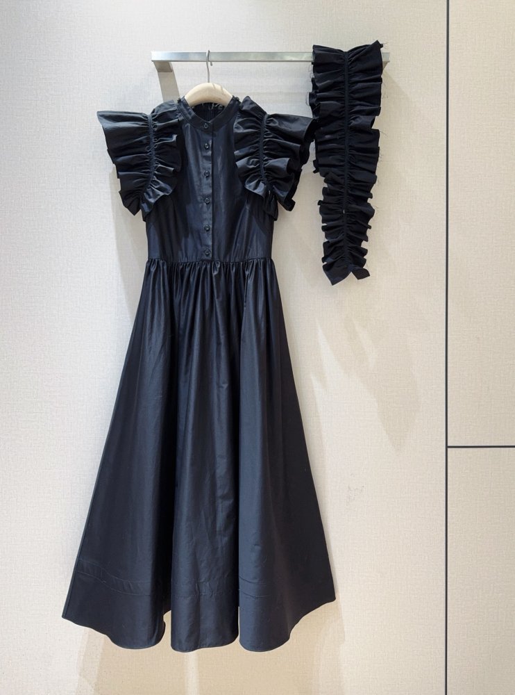 Long black dress фото 3