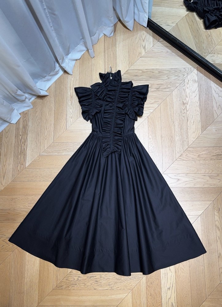 Long black dress фото 6