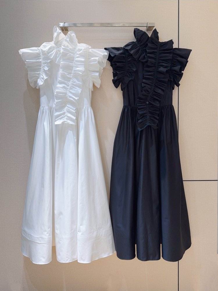 Long black dress фото 7