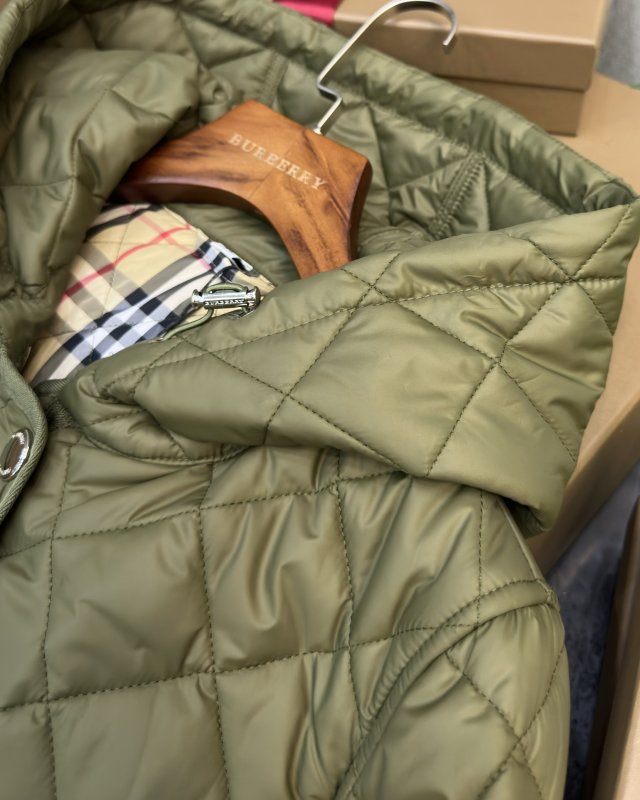 Длинное пальто с капюшоном фото 6