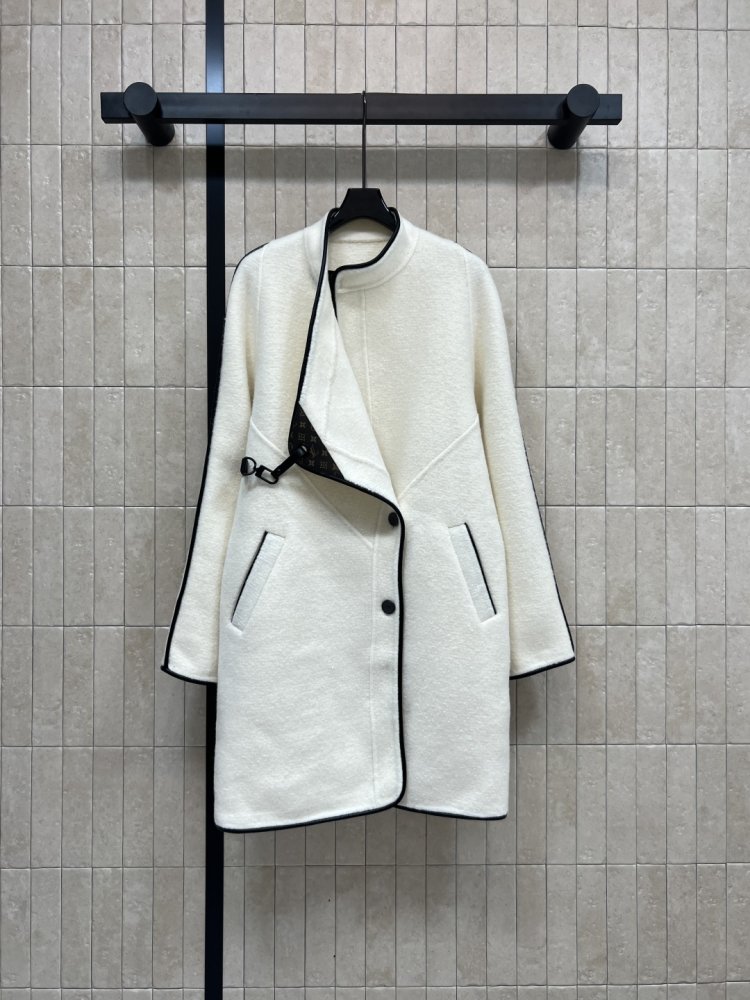 Длинное пальто женское