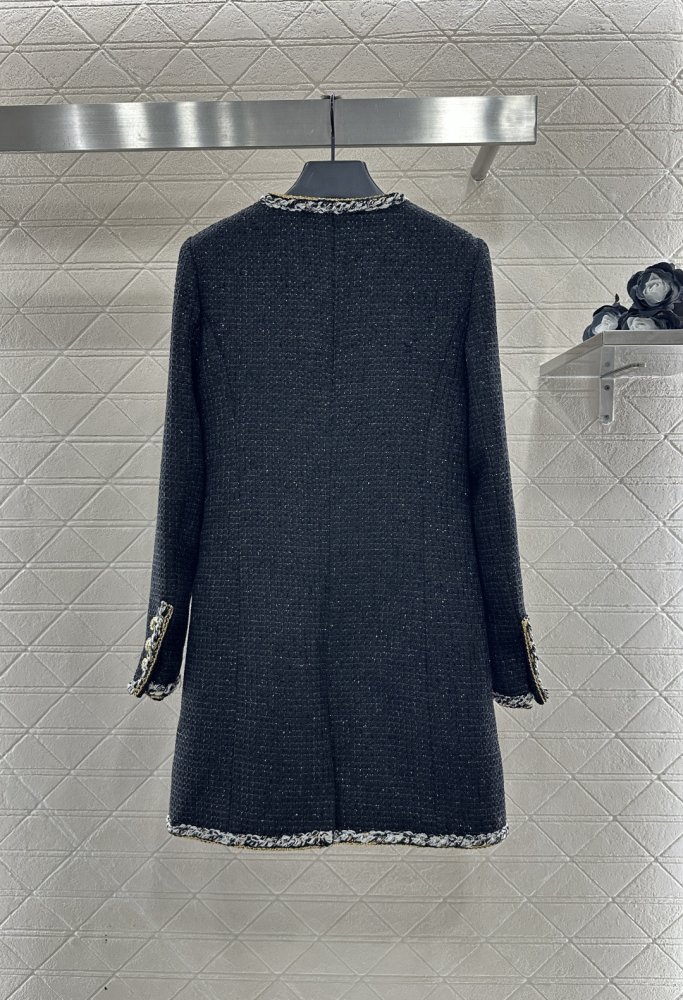 Длинное платье с круглым вырезом фото 2