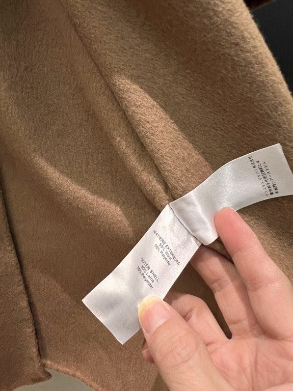 Длинное шерстяное пальто с накидкой шалью фото 4