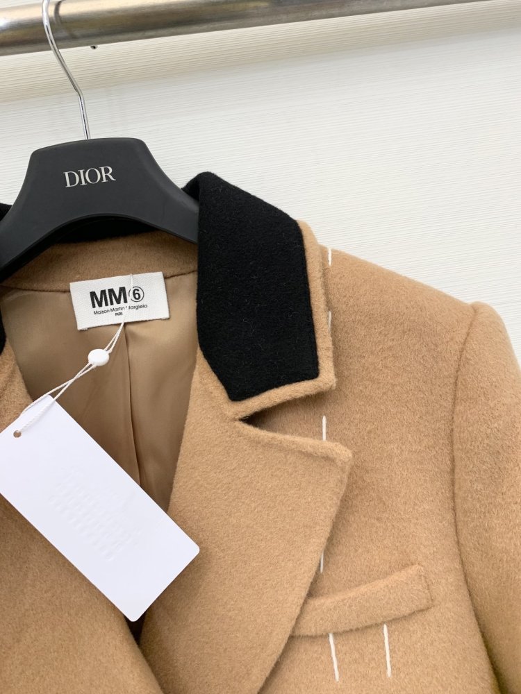 Длинное женское пальто фото 3