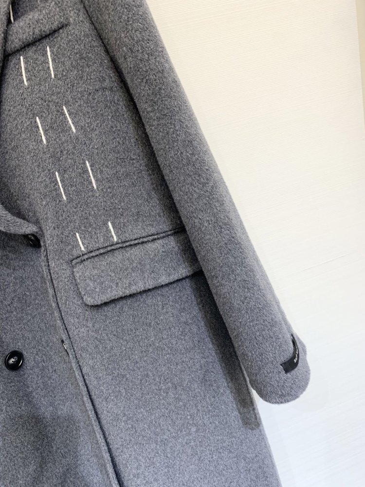 Длинное женское пальто фото 5