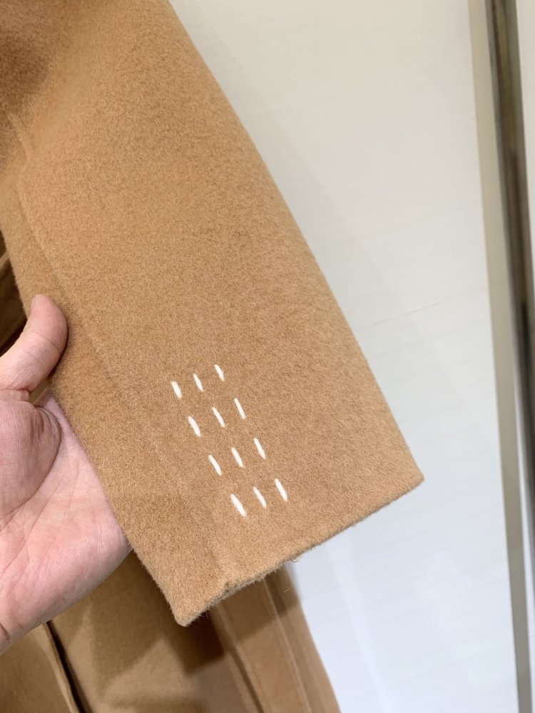 Длинное женское пальто фото 5