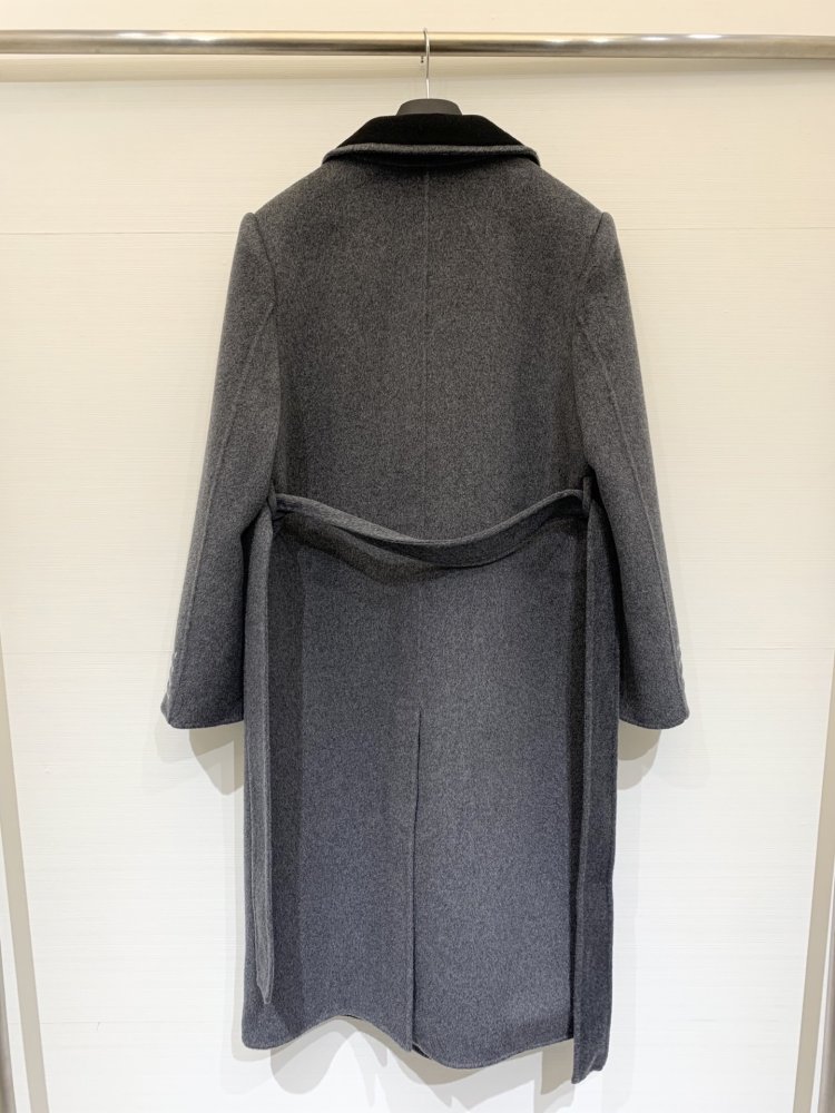 Длинное женское пальто фото 6