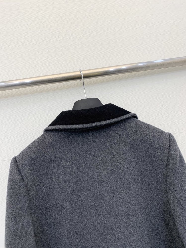 Длинное женское пальто фото 8