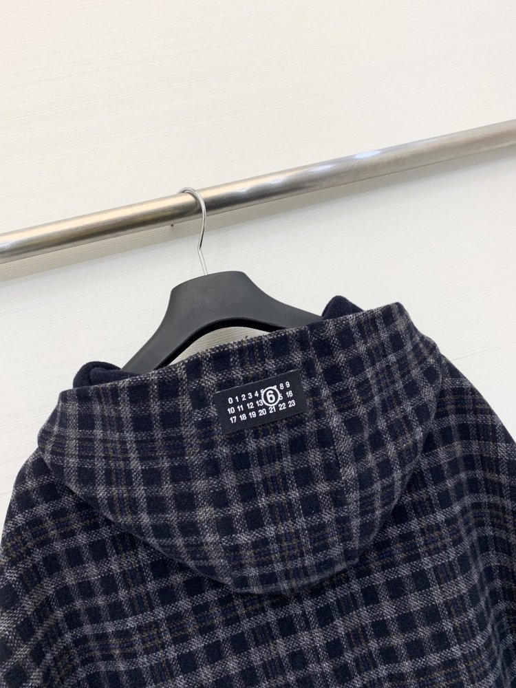 Длинное женское пальто фото 9