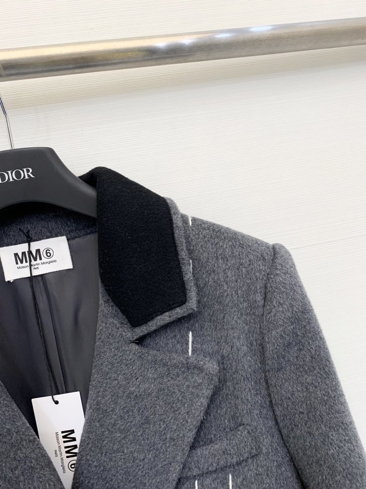 Длинное женское пальто фото 9