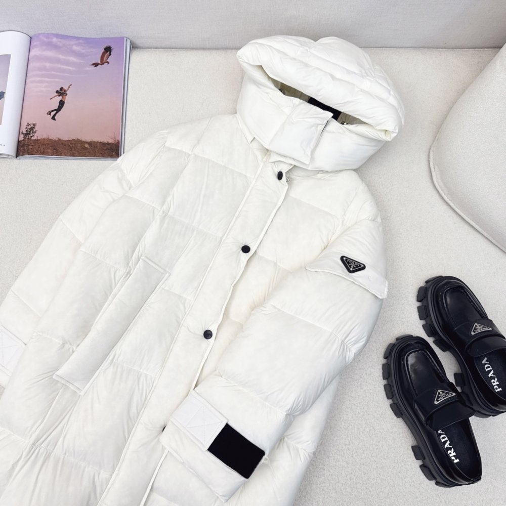 Длинный пуховик с капюшоном женский фото 2