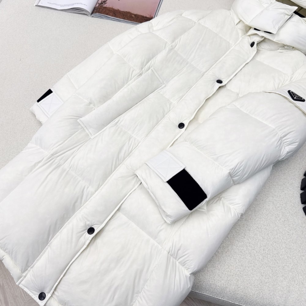 Длинный пуховик с капюшоном женский фото 5