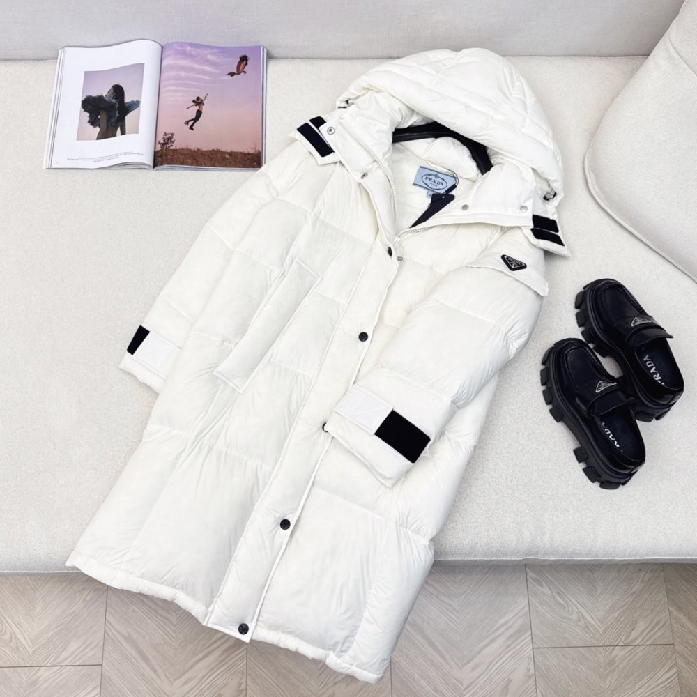 Длинный пуховик с капюшоном женский фото 6