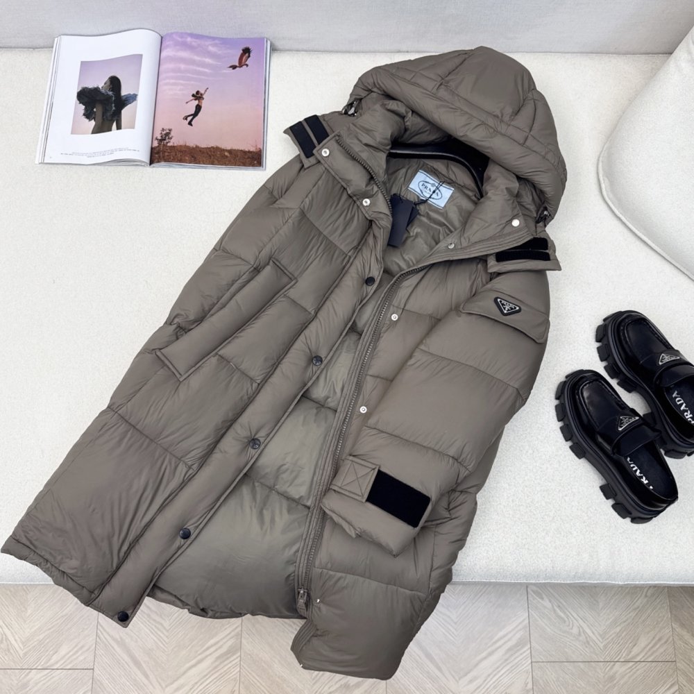 Длинный пуховик с капюшоном женский фото 7